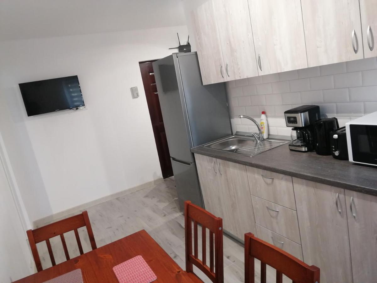 Rosenau Apartment Rîşnov Exteriör bild