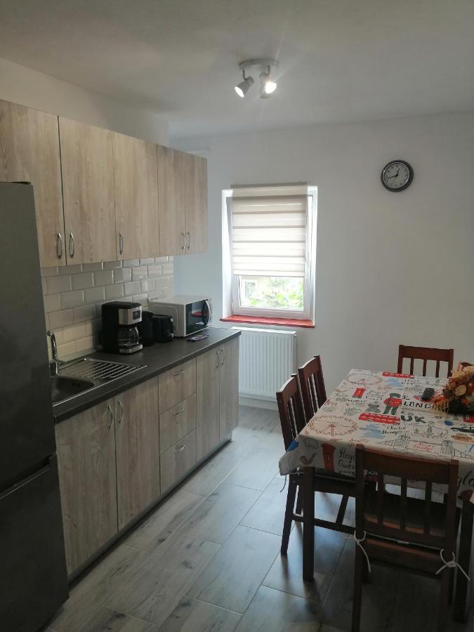 Rosenau Apartment Rîşnov Exteriör bild